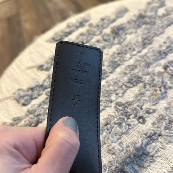 Louis Vuitton Belt - Picture 4 of 6
